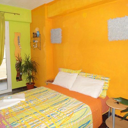 Lilalo Ηotel Paralía Kültér fotó